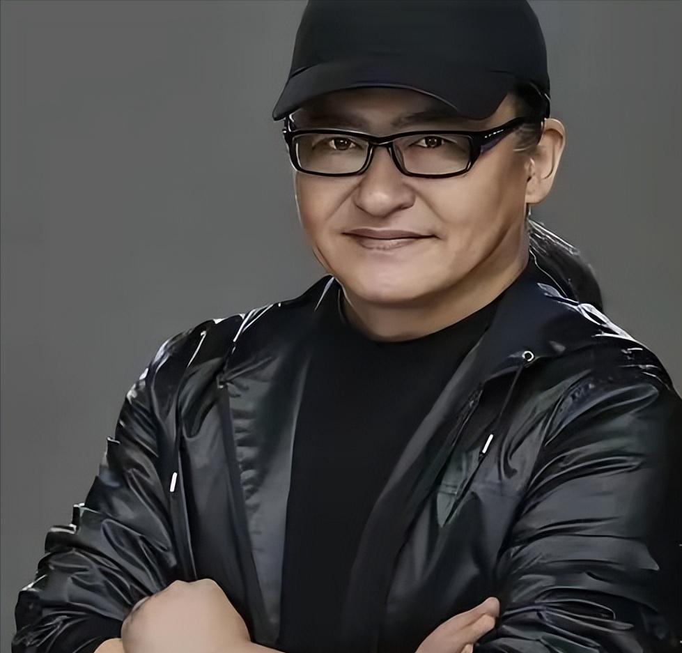 刘欢借给走投无路的宋柯一笔钱，十几年没催过，也没跟任何人提过。九十年代末这笔合计