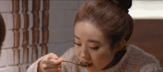 你了看起来很下饭! 赵丽颖不愧是吃货届的扛把子图片