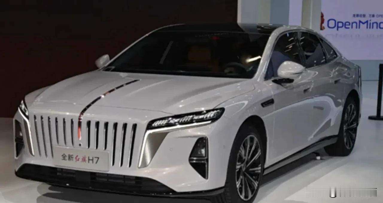 这就是赤裸裸的现实！电车30万:使用10年，电费1万，残值1.5万;油车30