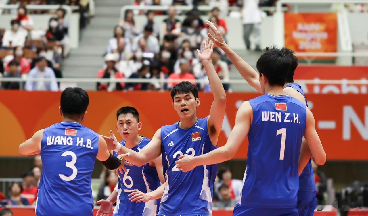 【中国男排零封泰国进四强球员详细数据比赛组图】亚运会1/4决赛中国男排3-0