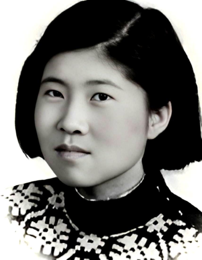 1958年金秋，杨虎城将军的爱女与谢宏执手相约：待她凯旋归来，便是喜结连理之时。