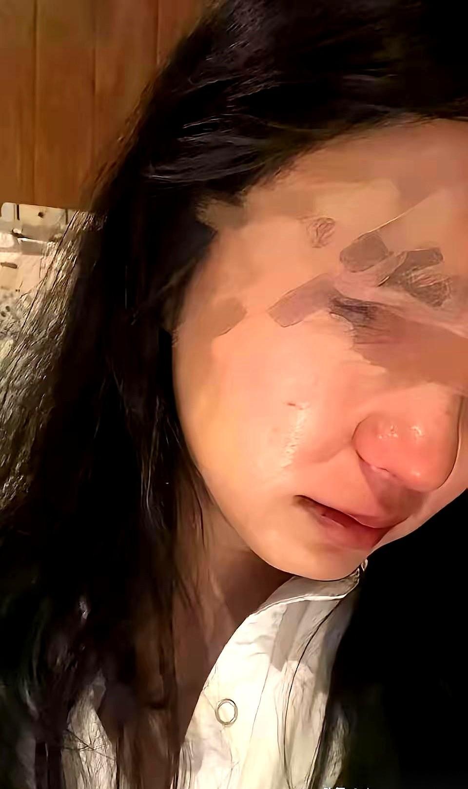 18年没上过一天班、连个碗都没洗过的阔太太。就因为一句“你妈没生我养我，凭啥让