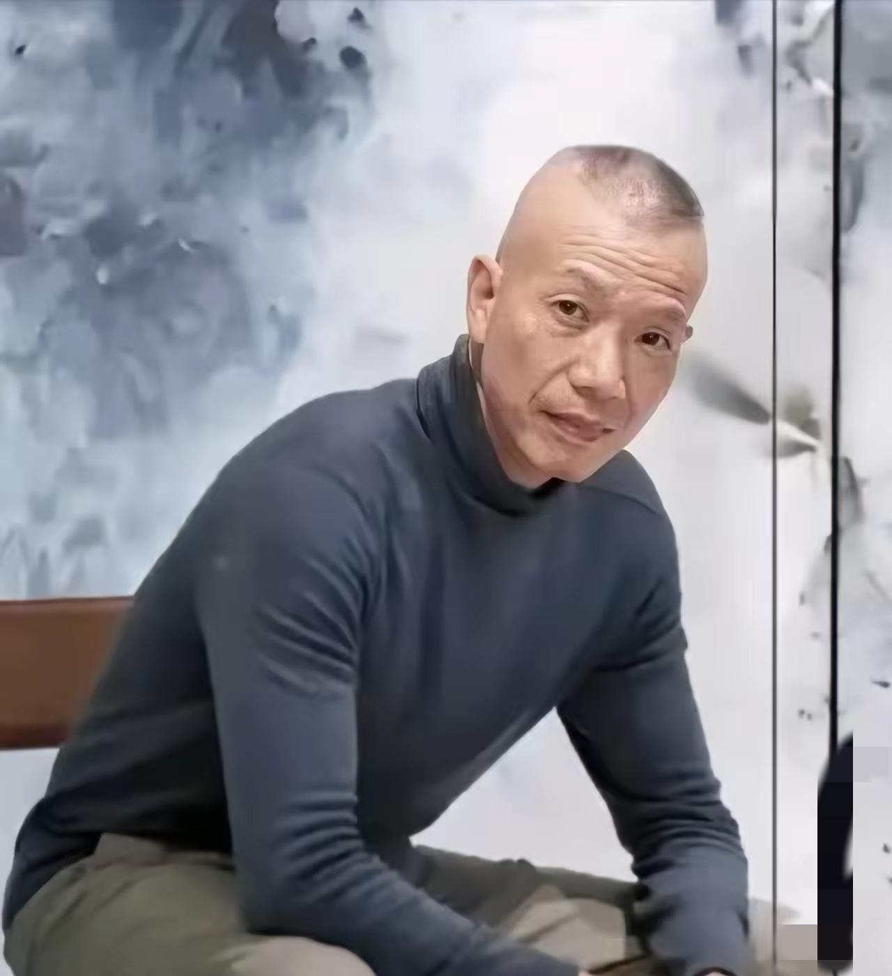 蔡国强因一场烟花秀而遭到公众的唾弃，失去了公众的信任，此次事件不仅仅是颜面扫