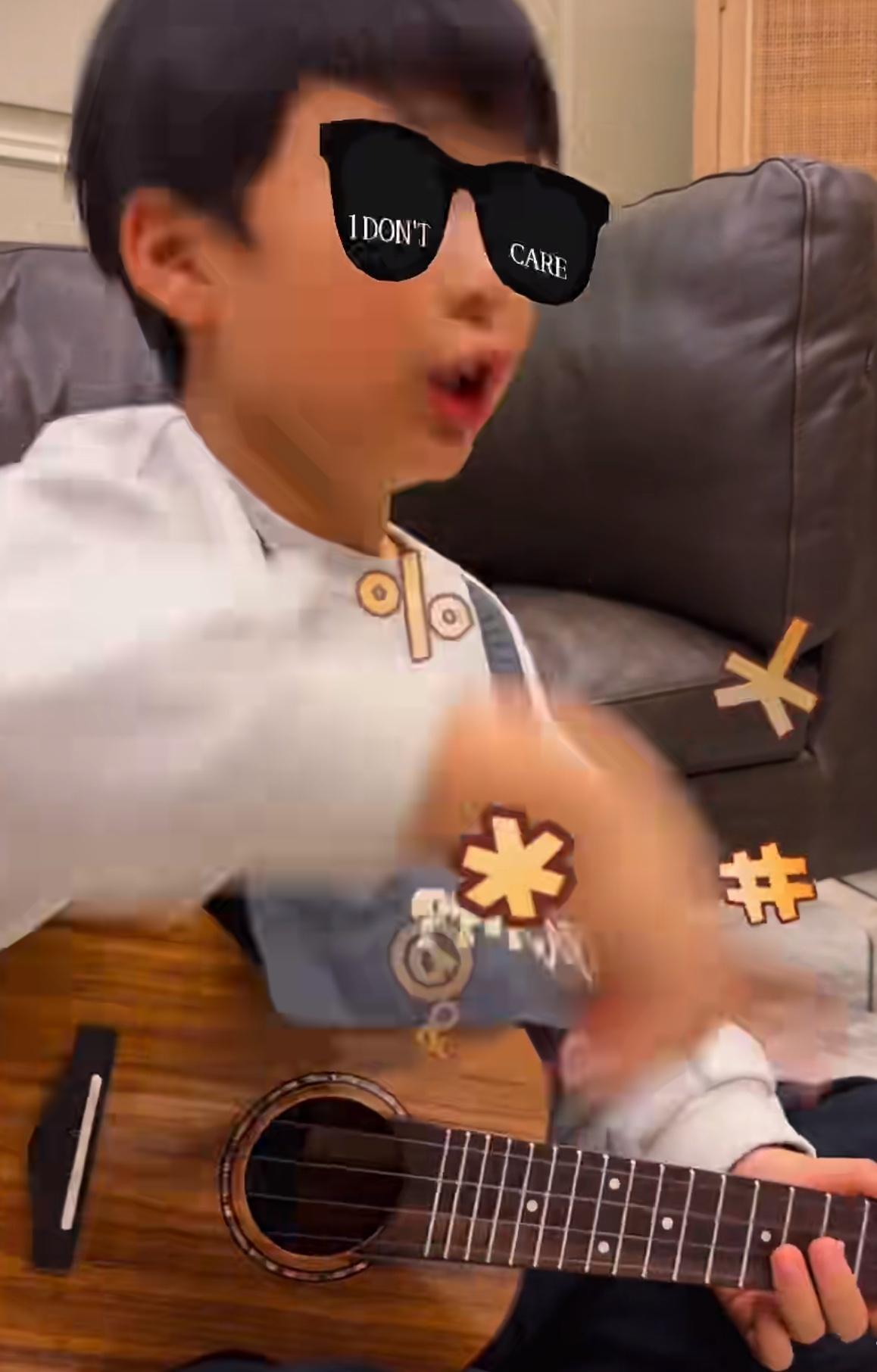 Aiden原来是个话唠，逼得云姐要上棍子了！哈哈哈，原来天下的孩子都是一样的。