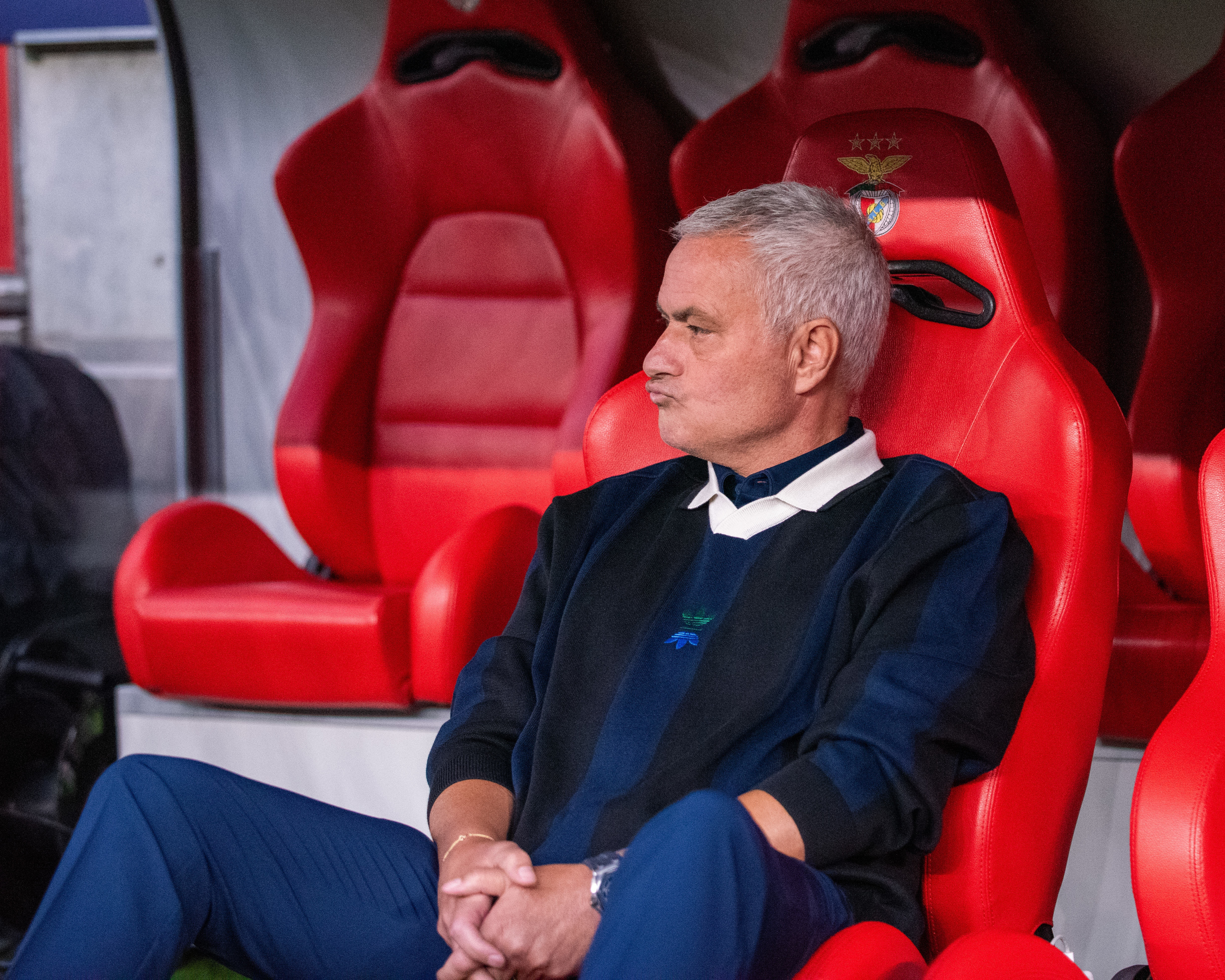 穆里尼奥: 本菲卡至始至终完全掌控比赛, 这是一场当之无愧的胜利