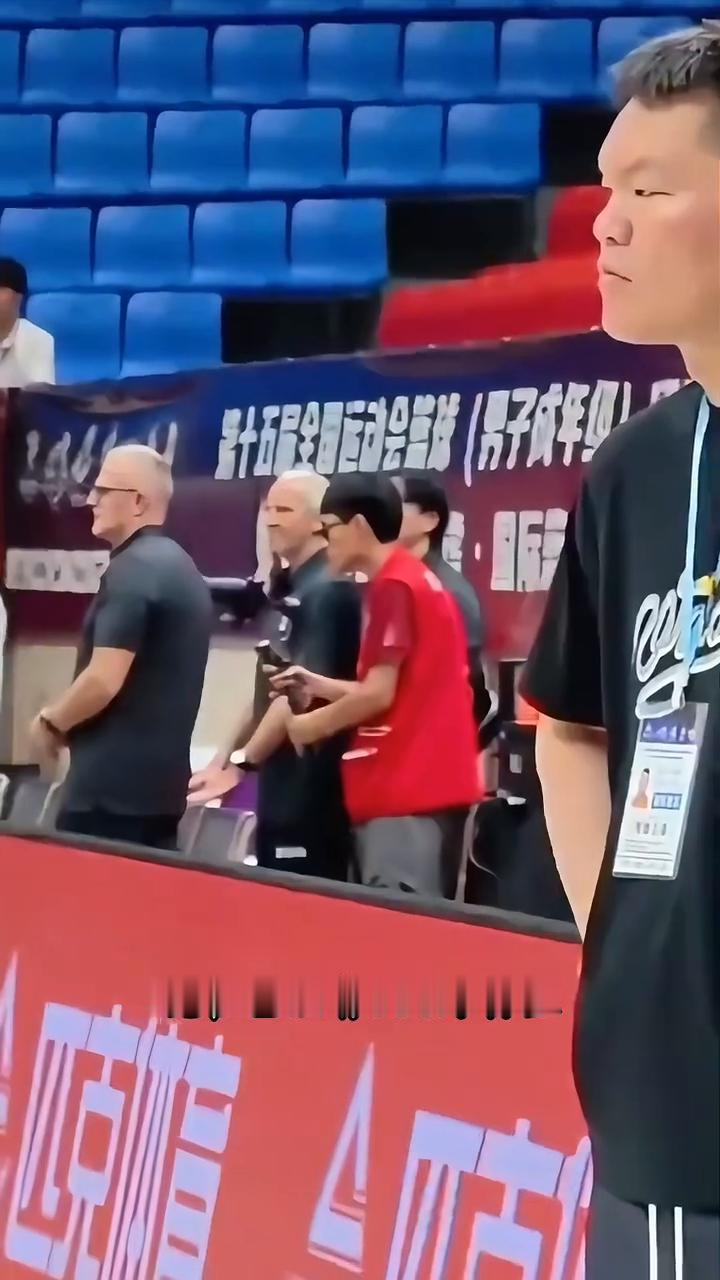 朱芳雨未来的就业方向。·一、成立自己的IP，当美食探店博主。其实这个赛道是朱总