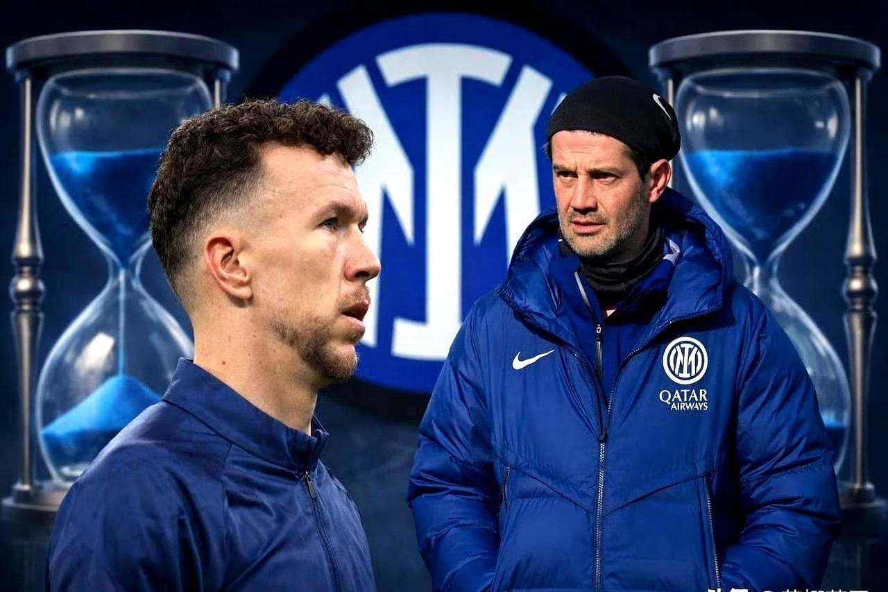 36岁佩剑今晚可能免签！欧冠出局钟声一响，PSV更衣室最慌的不是输球，是队