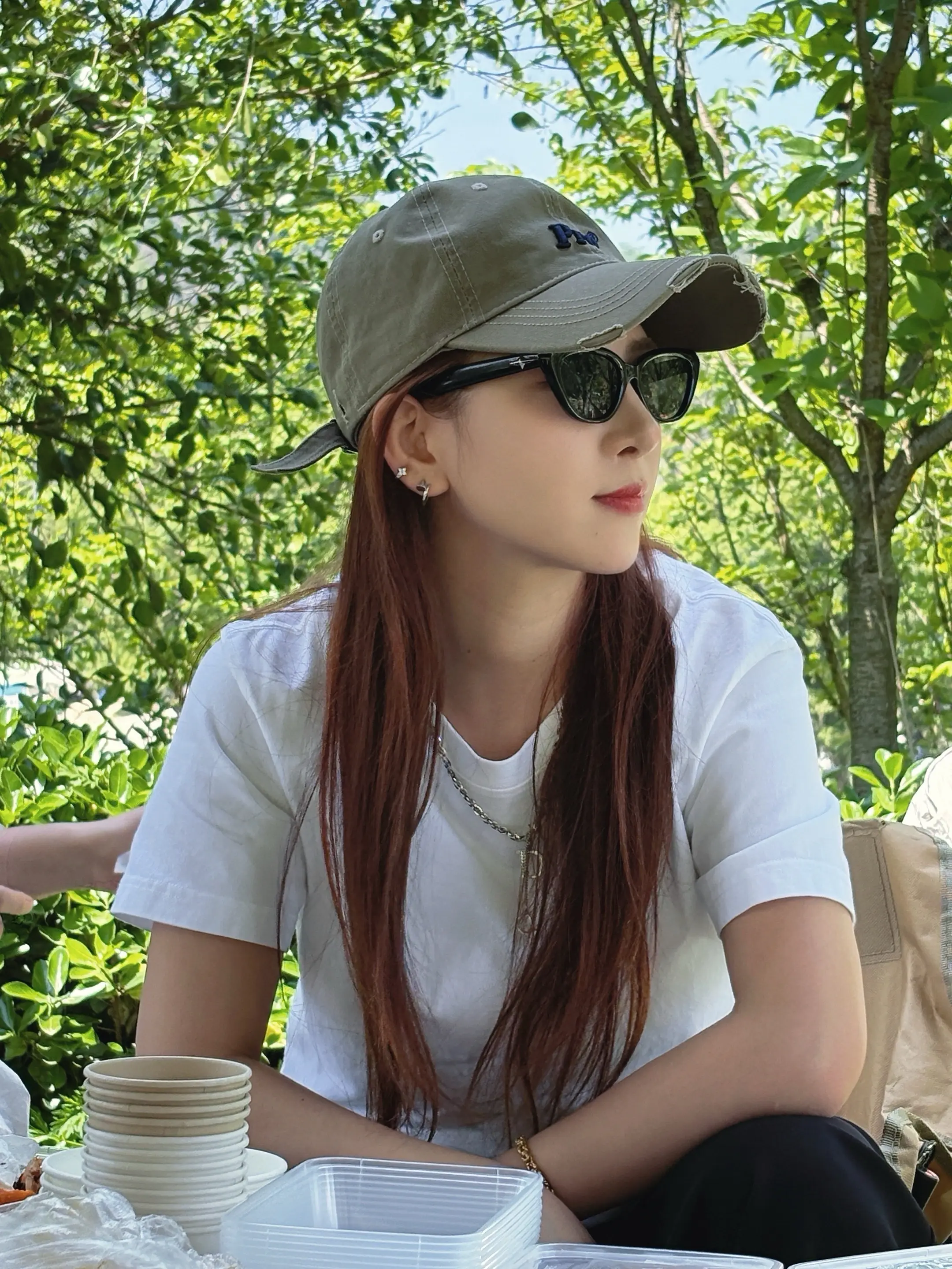 人生天地之间，若白驹之过隙，忽然而已