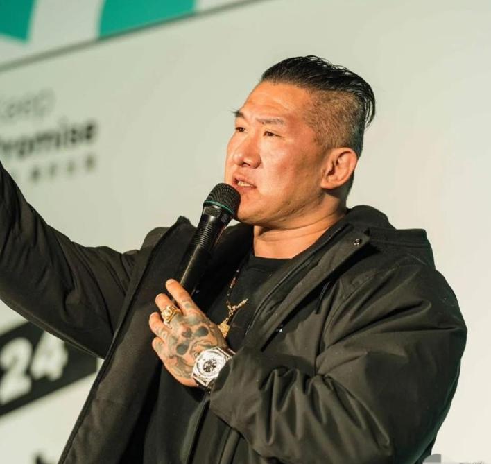 笑不活了！馆长一句“狗头”，把新北地检署难住了！馆长因为用了“狗头”