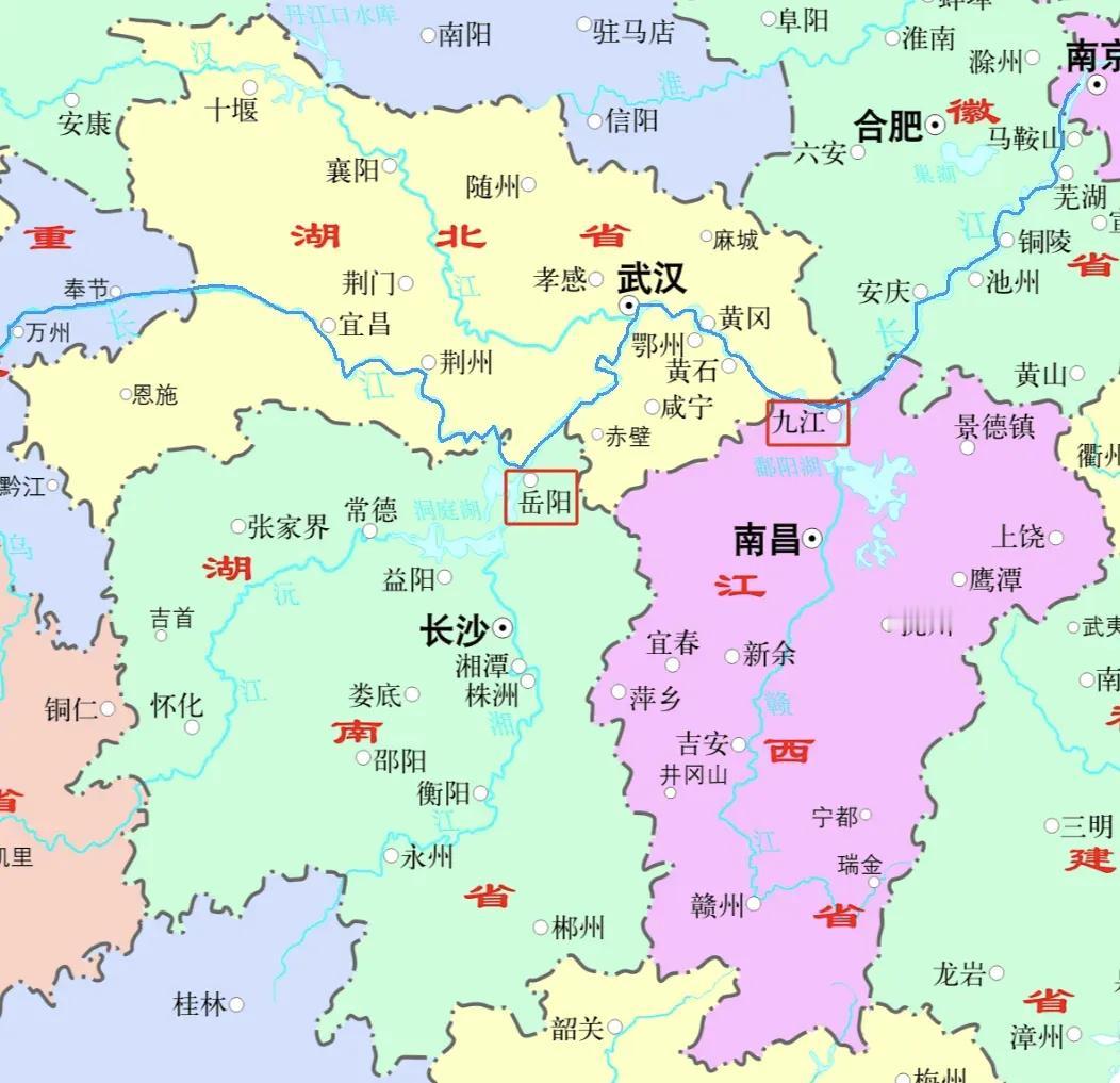 岳阳把城市建在洞庭湖与长江交汇口的东边，九江把城市建在鄱阳湖与长江交汇口的西边。
