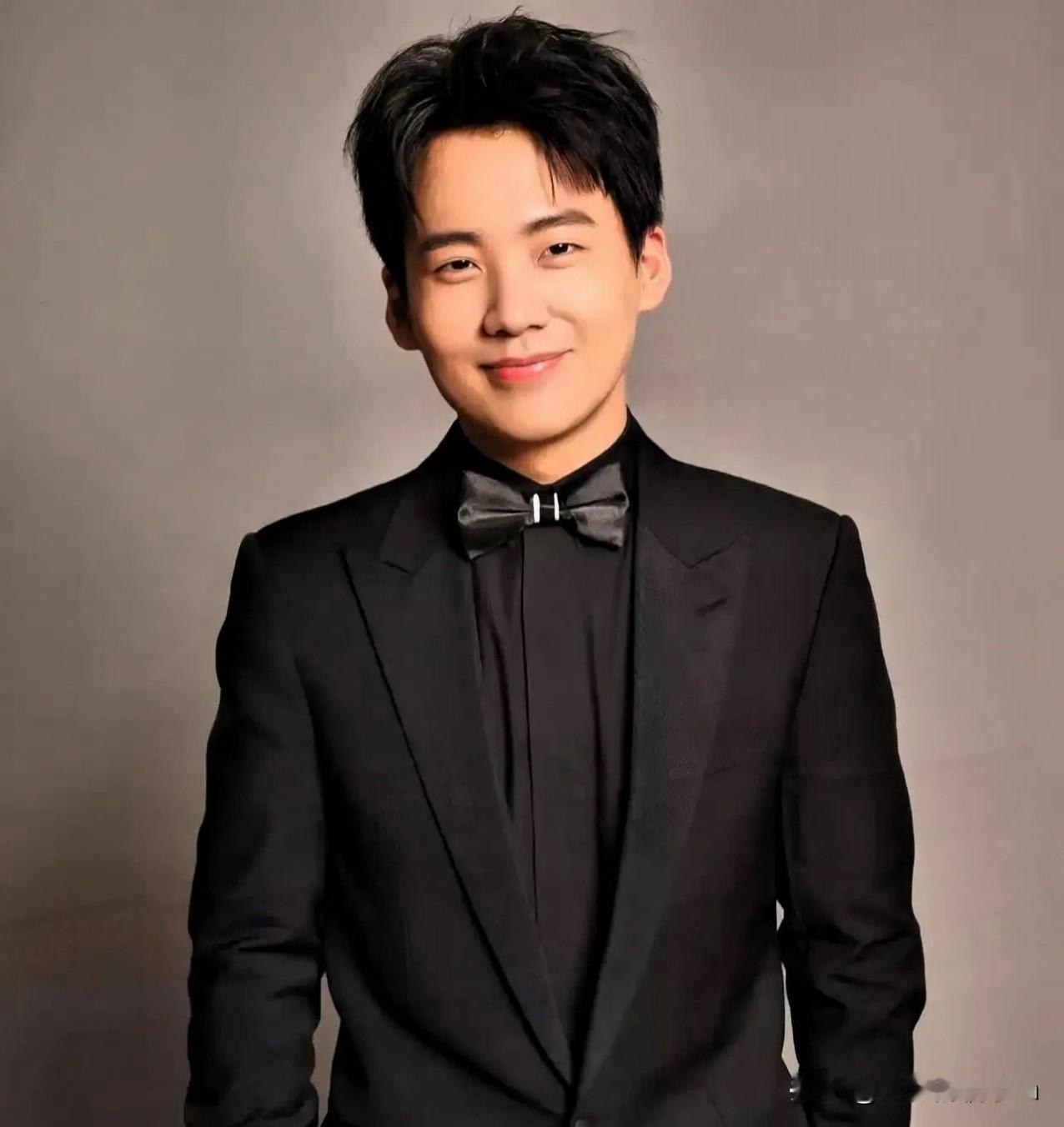 《庆余年》片方拒绝了众多带资进组的请求，特别是关于换掉郭麒麟的因为郭麒麟的收