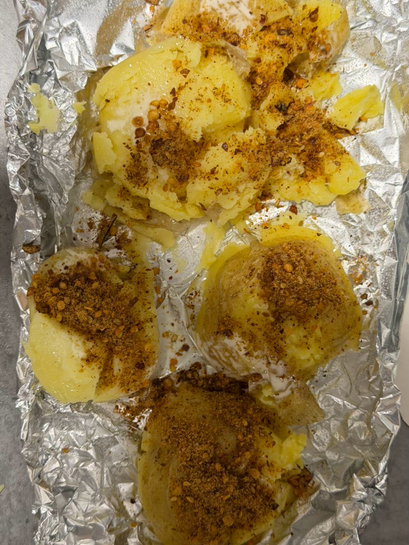 今天吃…%&今天还没吃只喝了一杯美式➕车厘子