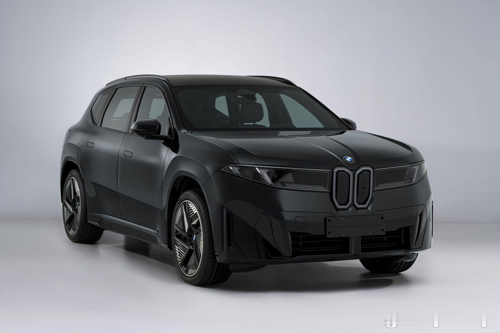 宝马iX3L新车申报车身尺寸4885x1895x1635mm，轴距3005mm轮