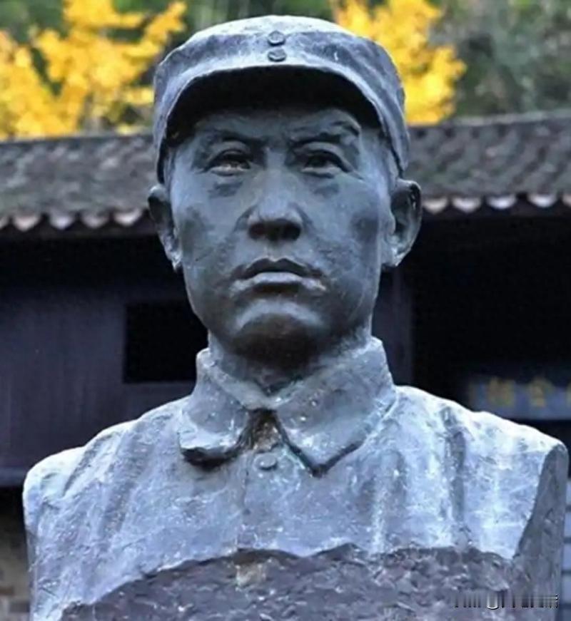 新四军最初四个支队，8位司令1元帅3大将，高敬亭最可惜抗战时期，南方八省游击