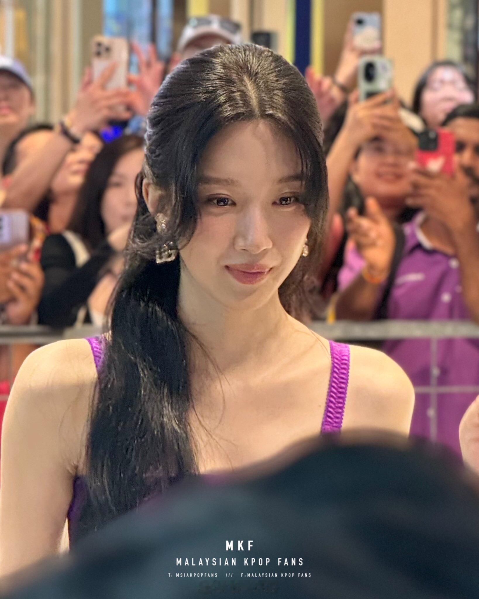 文佳煐生图美成这样​​​