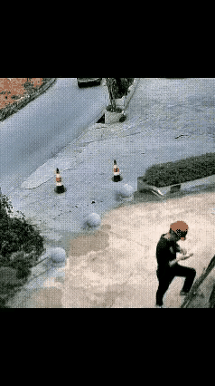 哈哈哈哈，笑死我了，本来是个悲伤的故事，原谅我却笑出了猪一样的叫声！