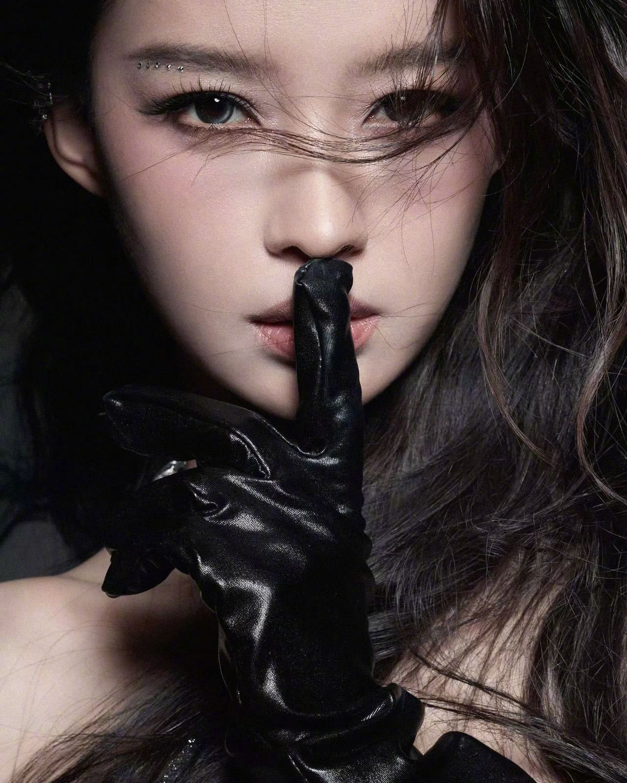 孙怡 好美的洋娃娃 🆘孙怡完全甜妹来的吧！！！姐姐来乘风真的来对了，女团就是姐