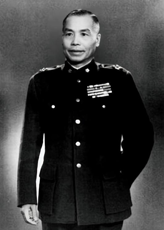 1965年，李宗仁归国，台北白崇禧看完报纸沉默半晌，长叹一声：德邻投共，我以后没