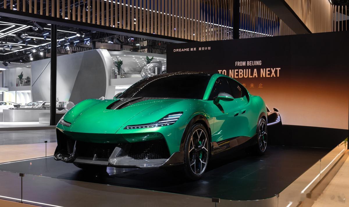 是的追觅在北京车展的展车看样子和量产还真有相当距离的，愈浩说话的确也极其高调的。