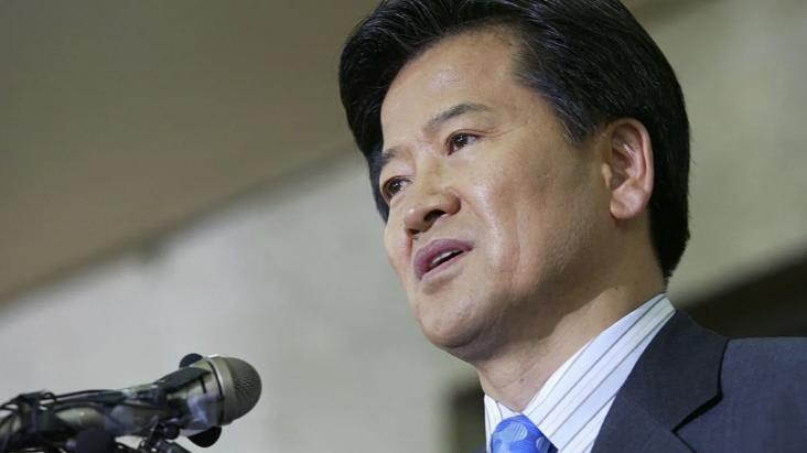 首尔18日爆出一个“无人机乌龙”，韩国统一部长官郑东泳证实，三名民间人士竟偷偷向