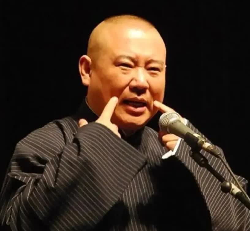 郭德纲去非洲说相声了！我就想问问大家，非洲人能听懂相声吗？还不是给当地华人说相声