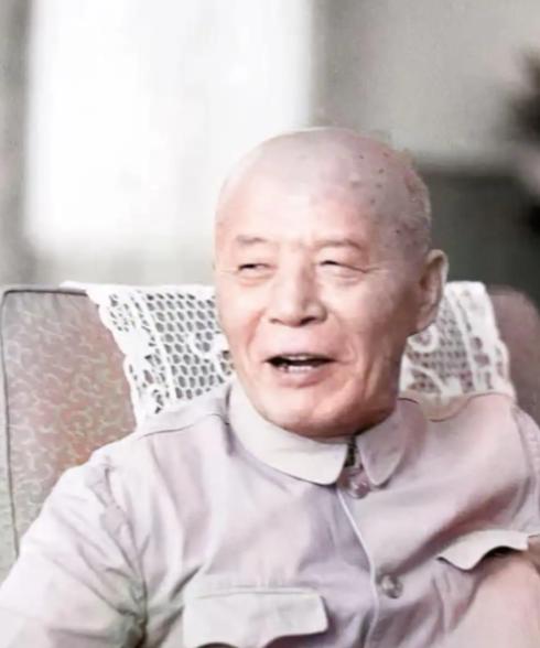 2007年10月13日，吕正操在北京逝世，享年106岁。他是最后一位辞世的开国上