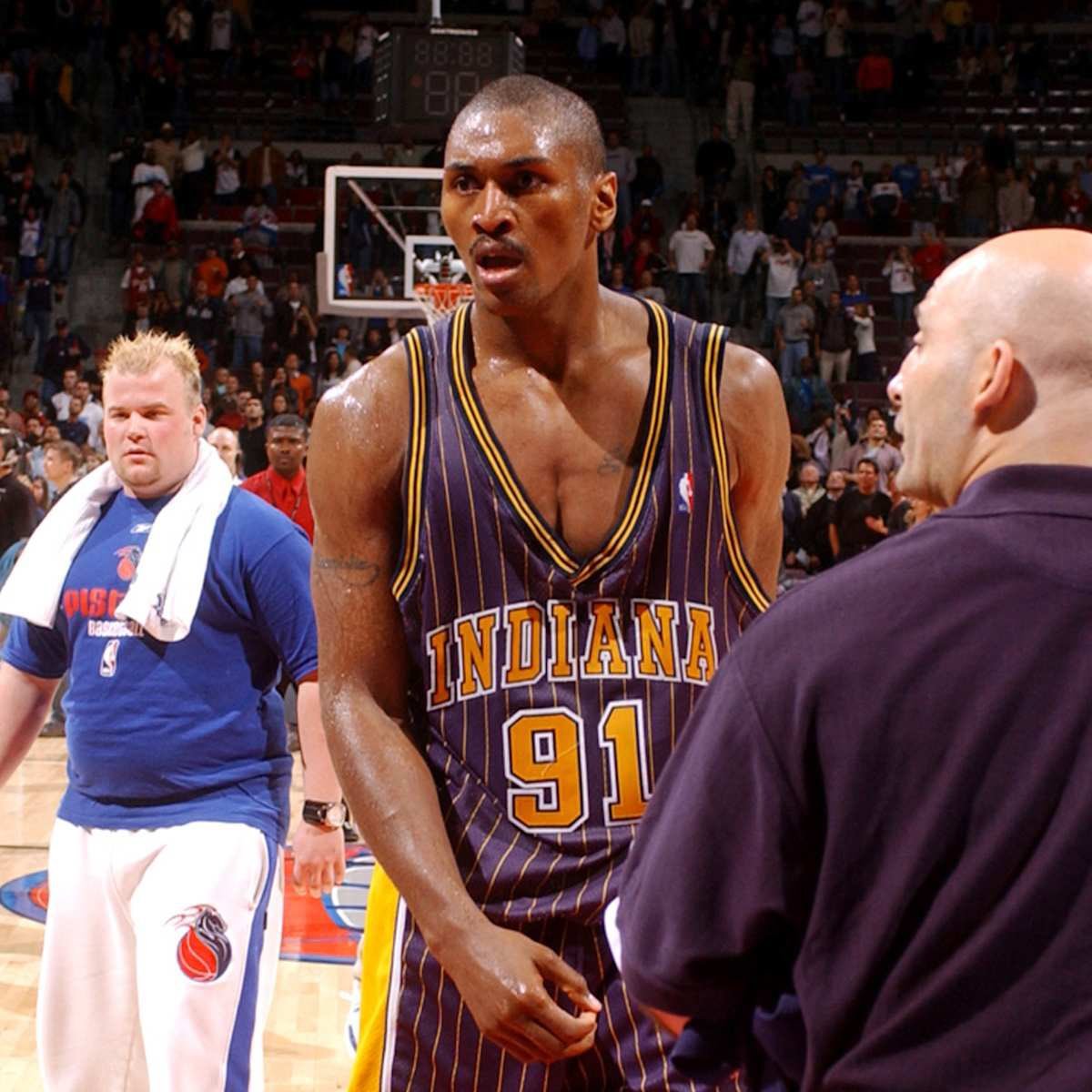 再来回顾一下阿泰儿子去年的万圣节cos，给个MVP不过分吧[滑稽笑]nba​