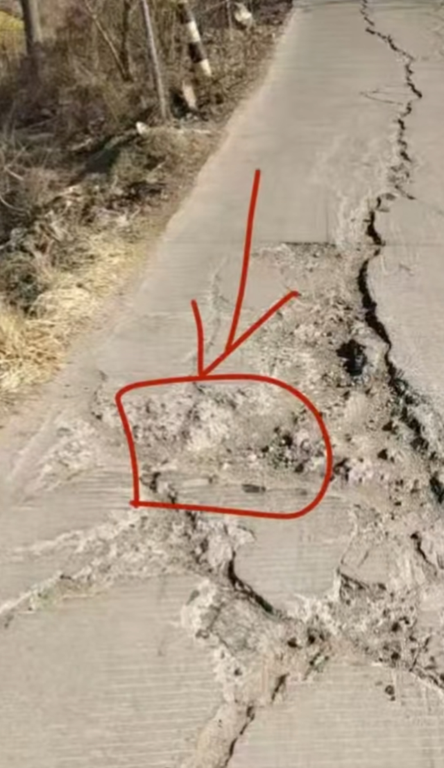 小米SU7断轴到底是不是质量问题不知道为什么看到某博一群人说驾驶员拒绝酒精检测