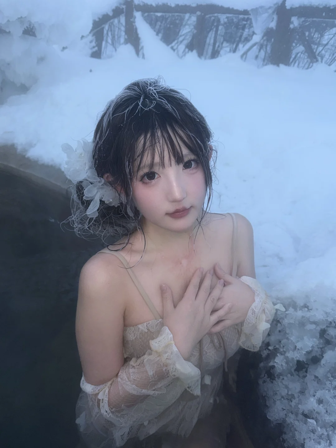 终于是泡到了零下27度的温泉♨️