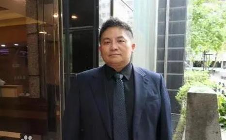 国民党上新了个文宣主委叫吴宗宪,刚上任就在赵少康的节目里聊起“我是中国人”这个关