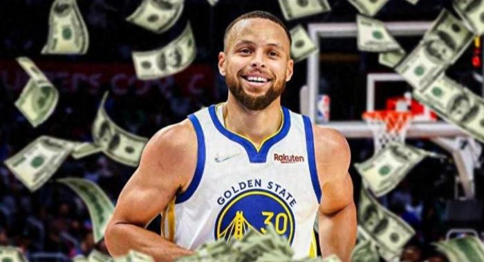 等来了！翘首以盼的续约消息正式落地，库里官宣与勇士续约2年，1.36亿美金尘埃落