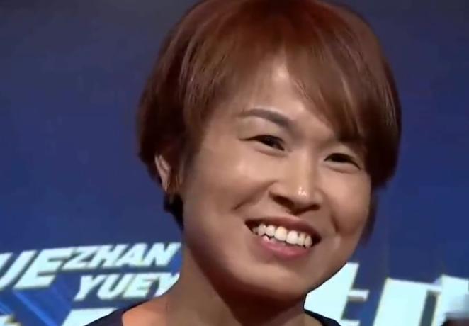 我喜欢你。这是陈家俊在监狱车间里，对着来验收的湛静，心里反复默念的话。2