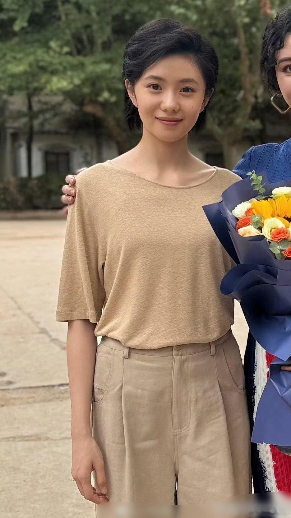 我居然没认出这是刘浩存，真的有点儿太进入角色的妹妹。​​​