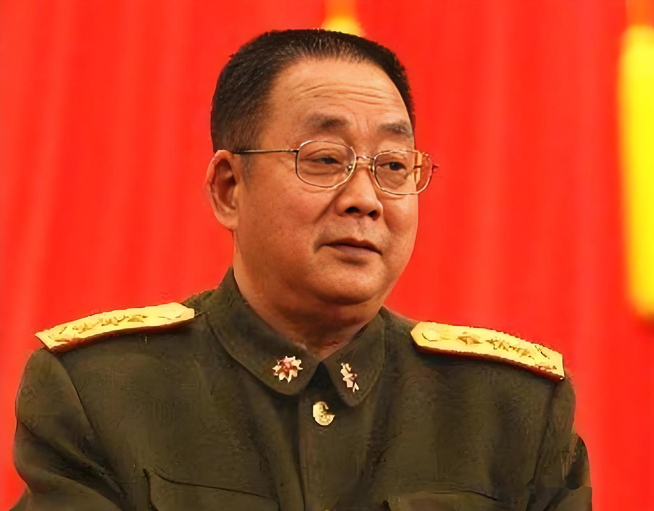 1991年成都军区黑鹰直升机坠机事故（13人遇难，含副司令员张德福），司令员张太