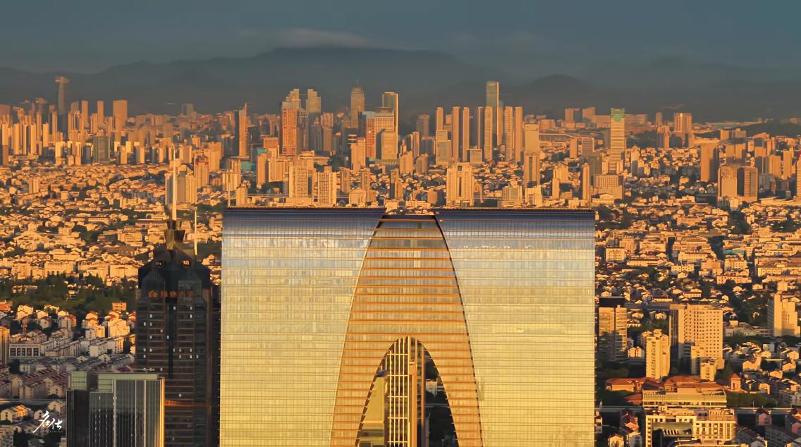 分享一下你心中最美的景色苏州版的曼哈顿。[呲牙笑][呲牙笑][呲牙笑]