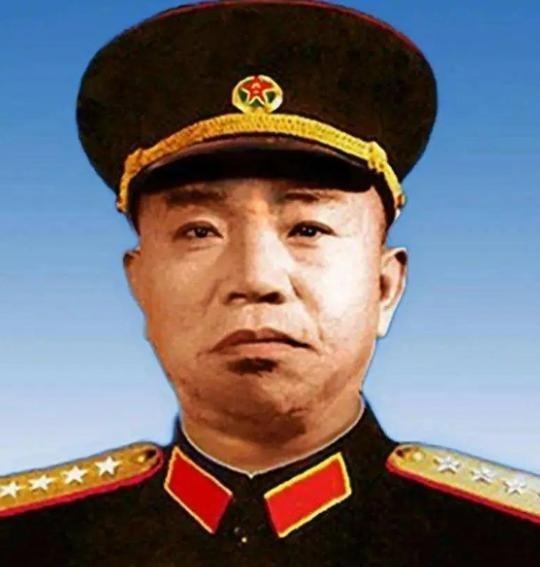 1968年，大将王树声在某机关单位食堂排队打饭，见一干部打了5份饭菜，顿感蹊跷。