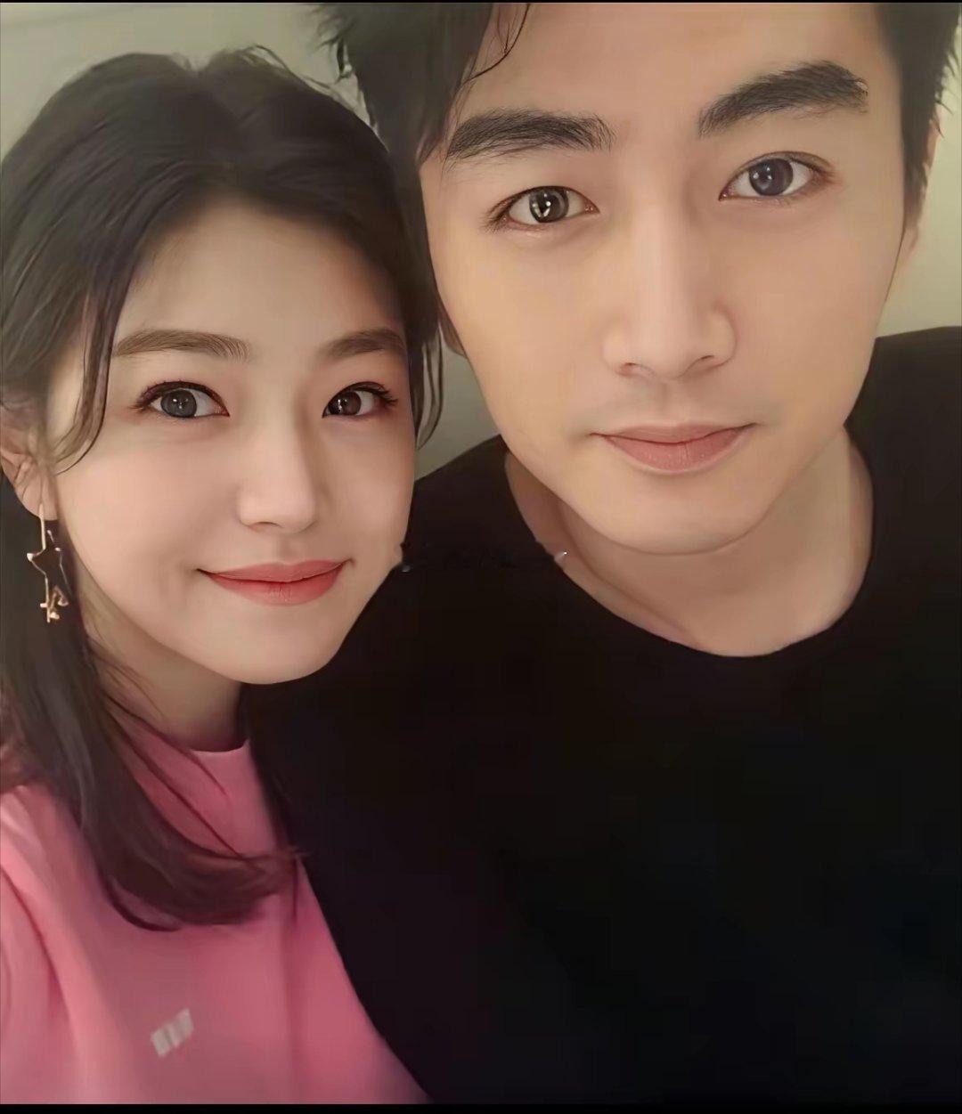 我突然知道陈晓和陈妍希为什么离婚了不是陈妍希不美，而是陈晓的性格很强硬，是那种一