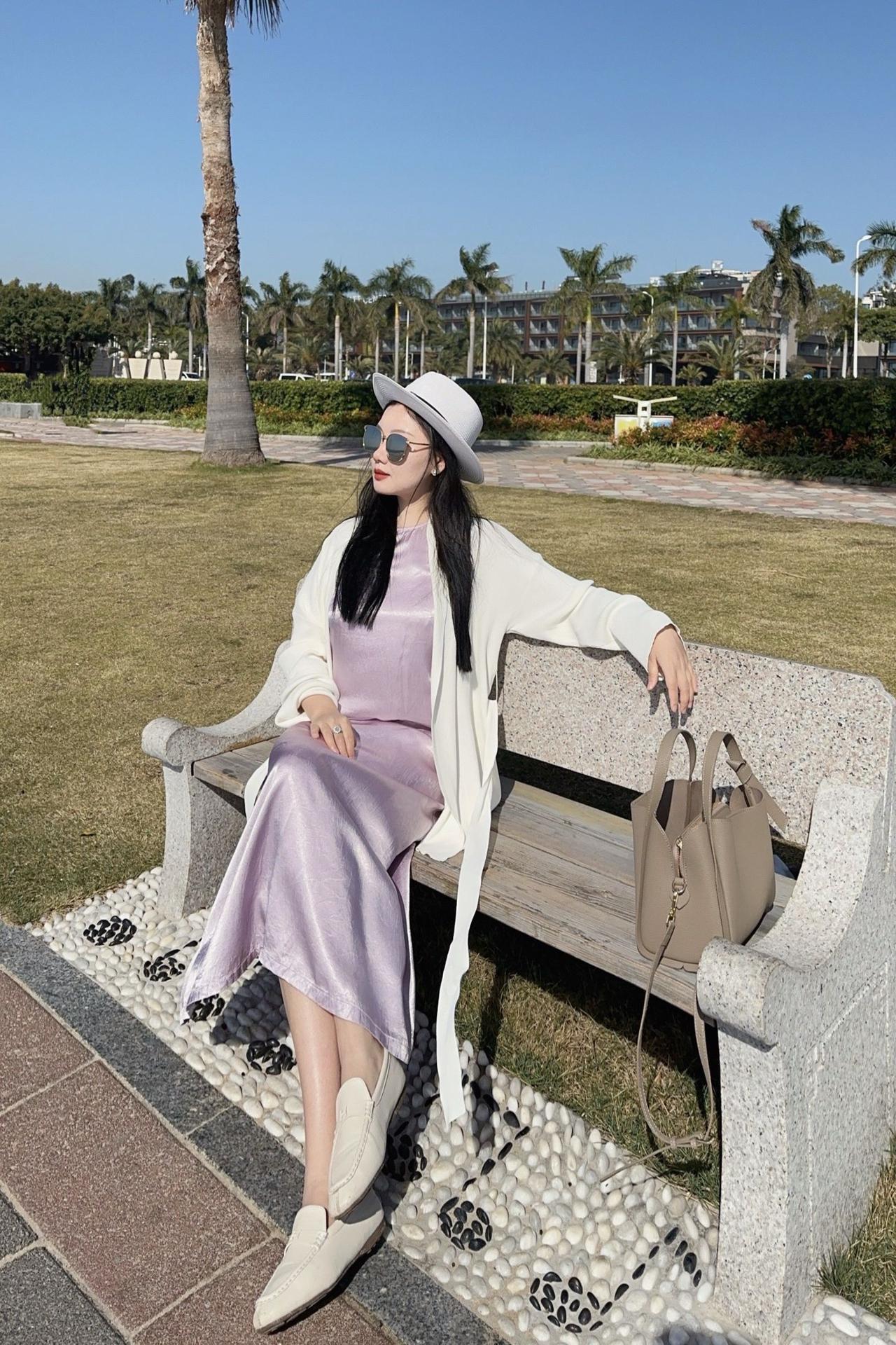 以最大的平静，去爱我们不确定的生活