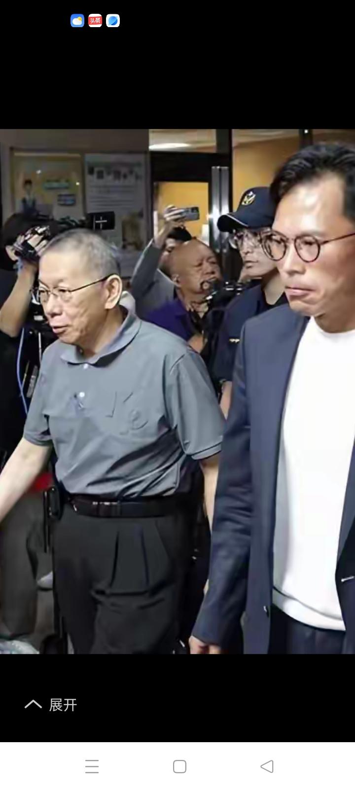 民众党发言人李有宜脱党惊呆了柯文哲，洞里方一日世上已三年。代理主席黄国昌怎么搞