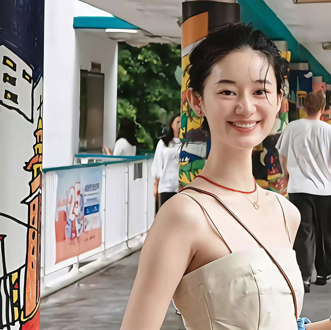 好奇查了一下郭晓婷，不查不知道，一查吓一跳。