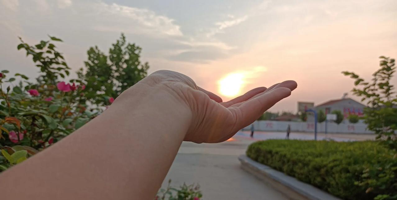 村子里那些不孝顺父母人第二篇🌞