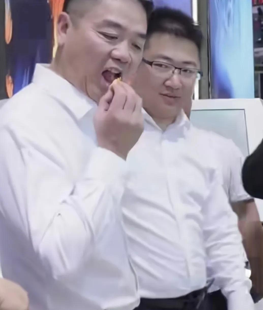为什么不支持刘强东！这次榕江灾情，京东又是率先出发，及时有效的调出就近的物资，