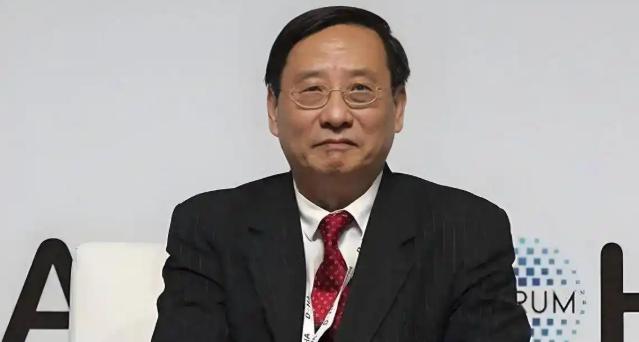 高志凯公开发声警示，比起步步紧逼的日本右翼势力，国内悄然滋生的对日绥靖主义更值得