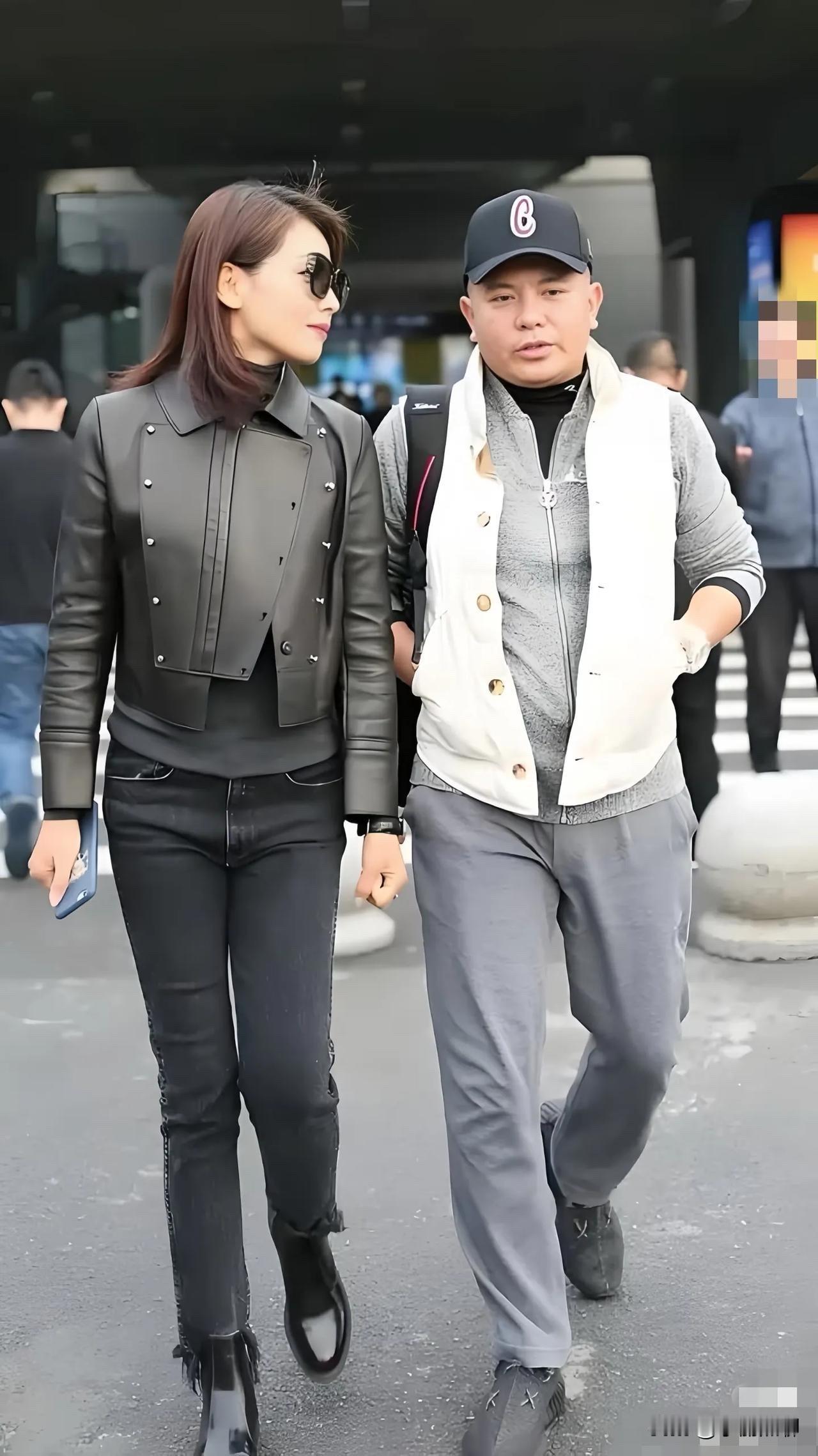 王珂上辈子是帮刘涛挡子弹了吗？我看王珂年轻时长的也不算特别的帅，刘涛怎么选择嫁