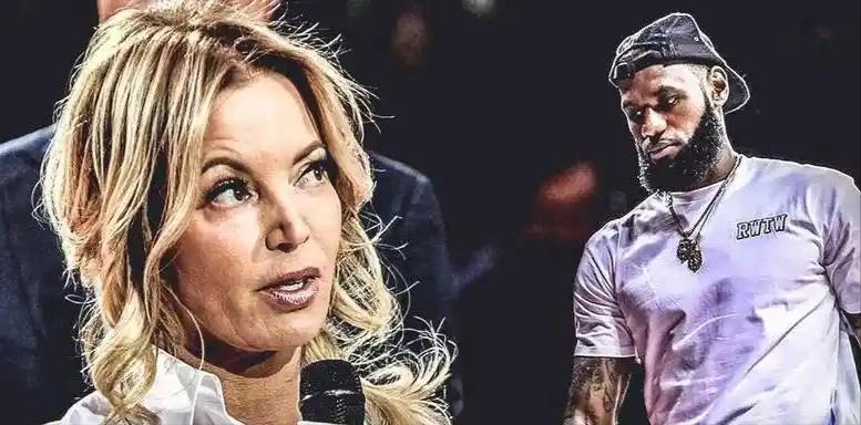 撕破脸皮？今日，ESPN记者爆料：珍妮·巴斯对詹姆斯及其经纪团队表达不满，主要