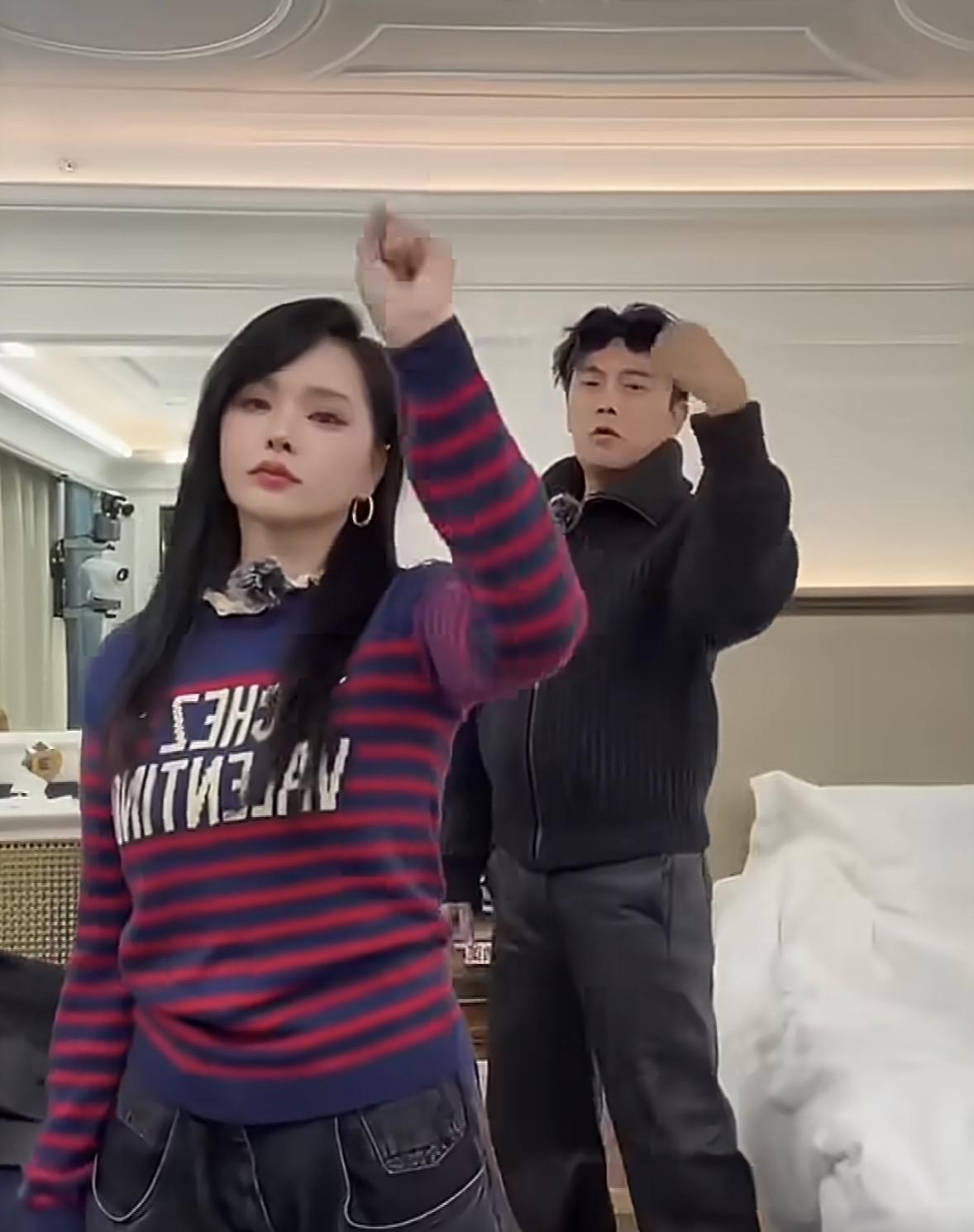 伊能静秦昊这段“复仇摇”直接把人笑疯！都说姐弟恋不靠谱，这俩结婚后反倒越活越