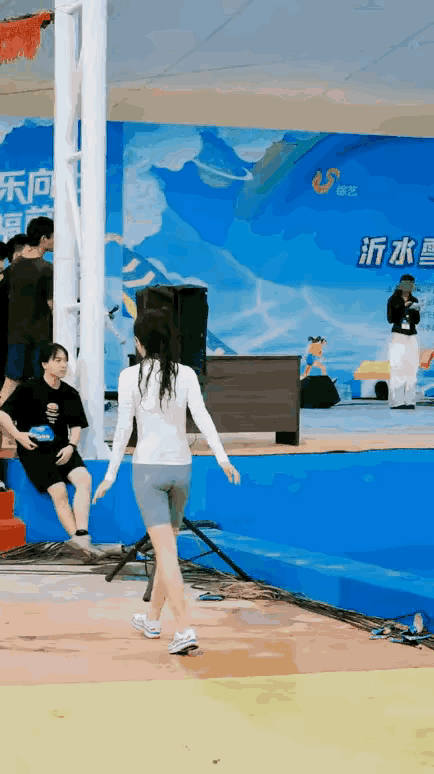 不得不说，这样的节目，哪个男生不爱看？