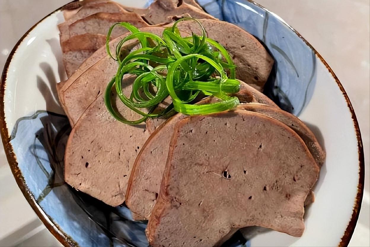 猪肝再次被关注！发现：糖尿病患者常吃猪肝，或有4种改善说到糖尿病，大家的注意