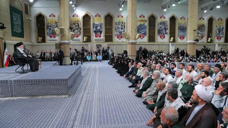 政治学家指出特朗普犯的主要错误！3月2日，政治学教授马拉特·巴希罗夫公开表示，