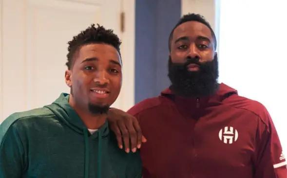 听说快船拒绝了卡子哥2年1.2亿续约要求，夏天骑士能不能撸一把，如果真把小卡弄来